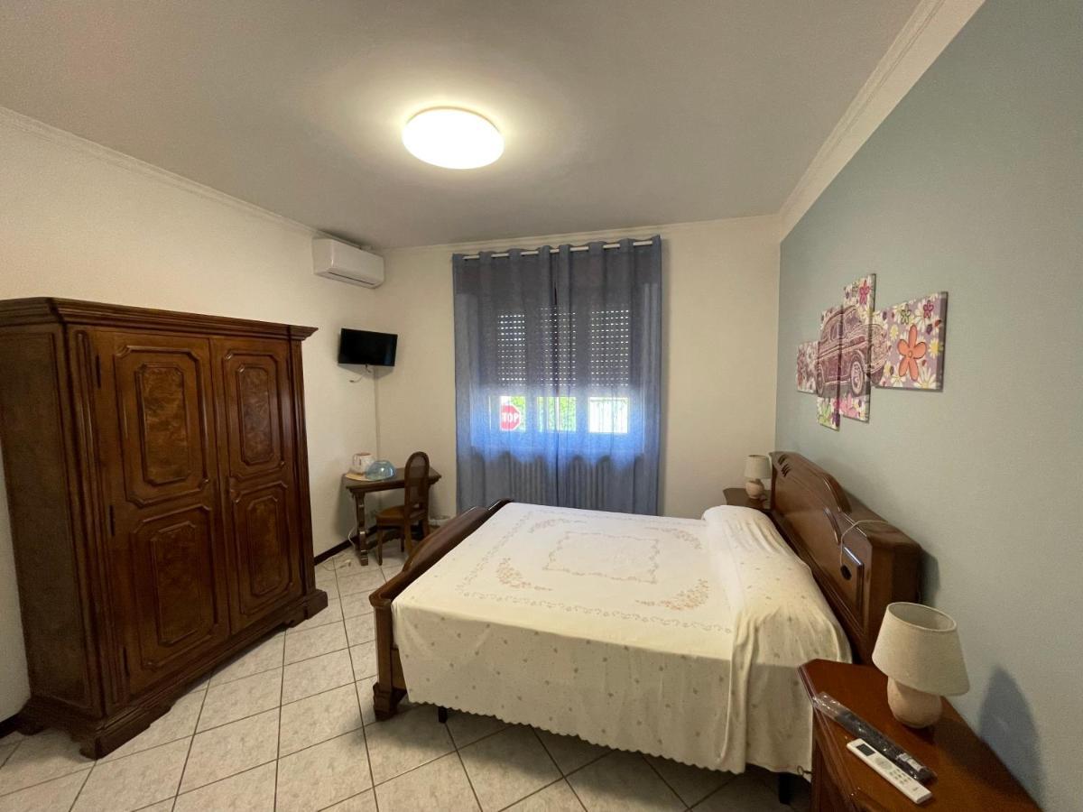 Sole Hotell Gattinara Exteriör bild